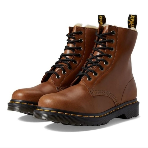 Dr. Martens 146p Serena Lace Up Brown Leather faux Fur Lined Boots yellow stitch - Picture 1 of 4